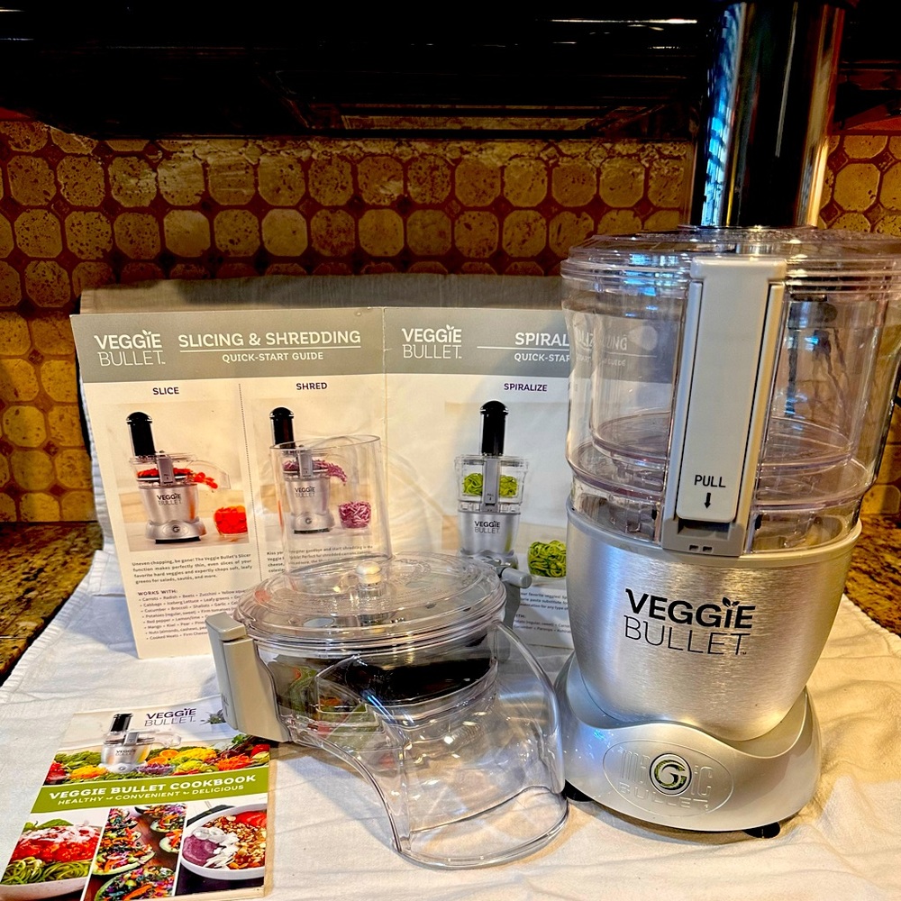 Veggie Bullet VB-101 Electric Spiralizer Food Processor